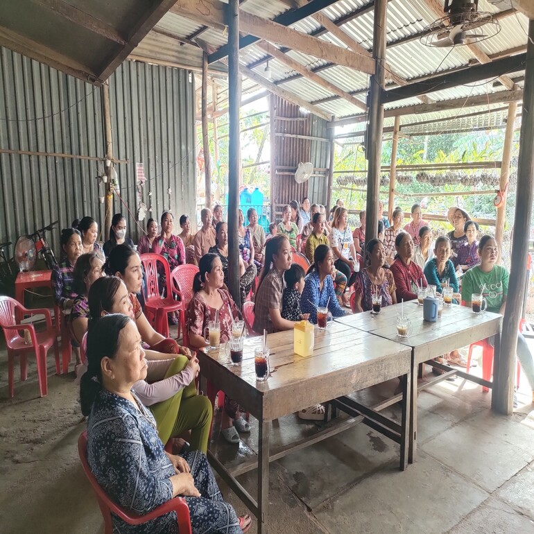 Người dân tham dự